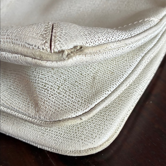 Kate Spade Metallic Cream Purse - Picture 7 of 7